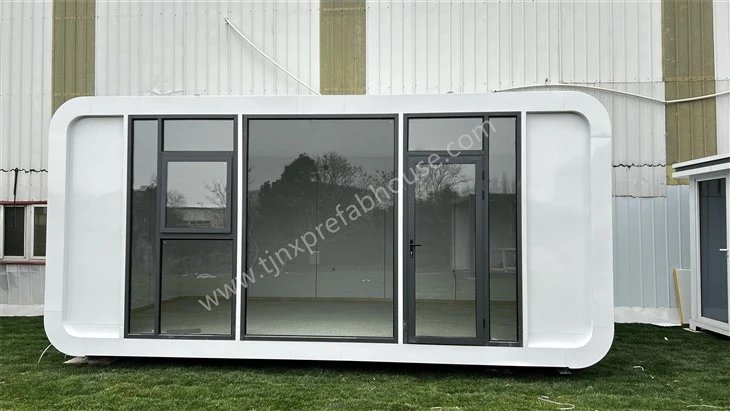 Apple Cabin House